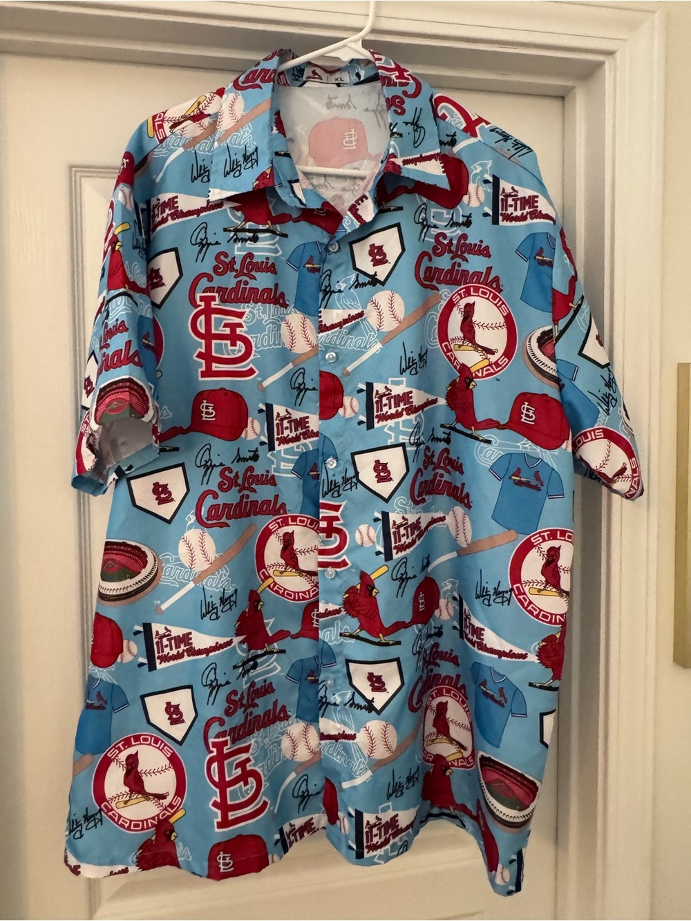 St Louis Cardinals Casual Button-Down Shirt - Light Blue